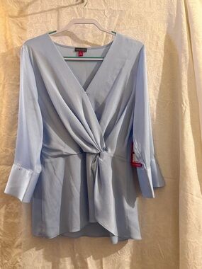 NWT - Vince Camuto Pale Blue almost a periwinkle V-Neck Twist Blouse